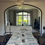 Grand Jardin Centre 800 M Villa