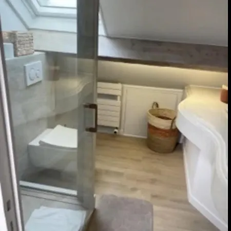 Vila Grand Jardin Centre 800 M