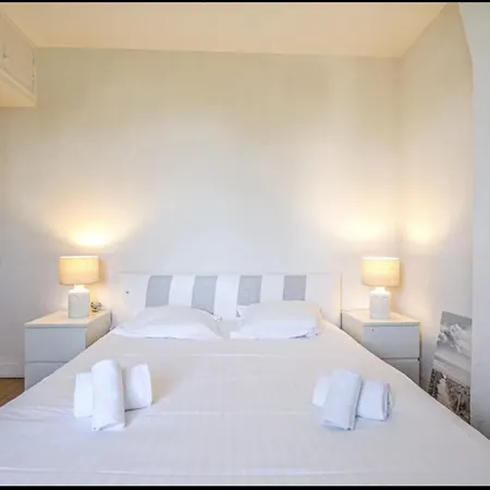 Grand Jardin Centre 800 M Vila *