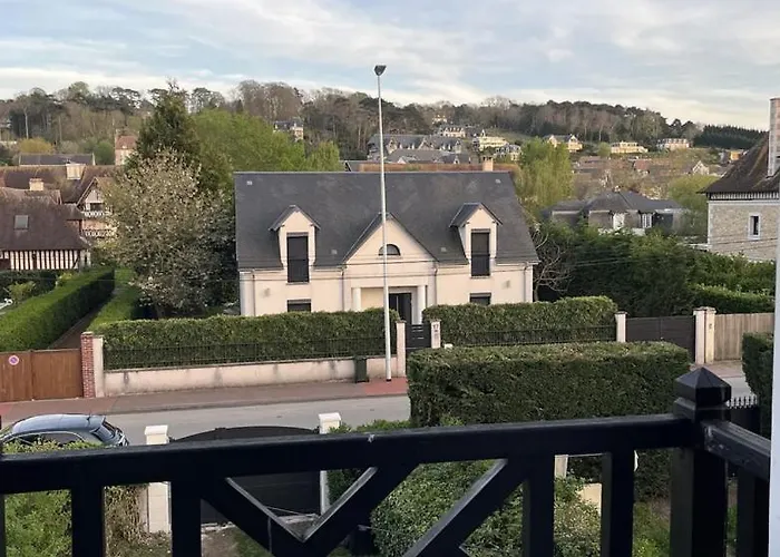 Grand Jardin Centre 800 M Villa Deauville