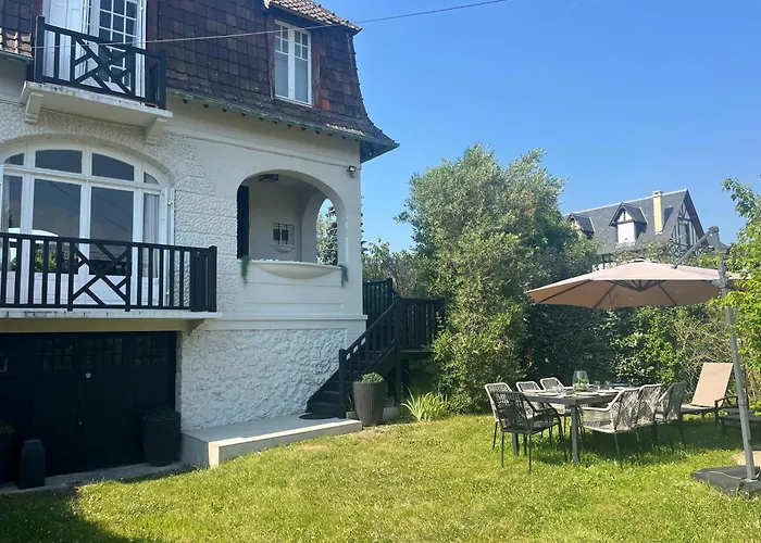 Grand Jardin Centre 800 M Villa Deauville